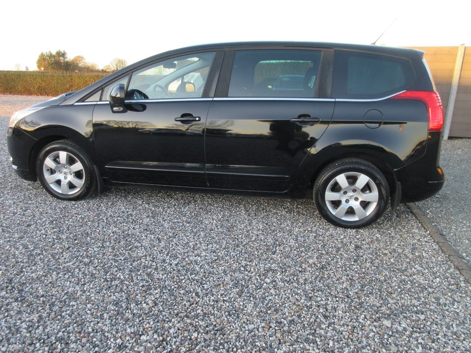 Peugeot 5008 2,0 HDi 150 Premium 7prs 5d