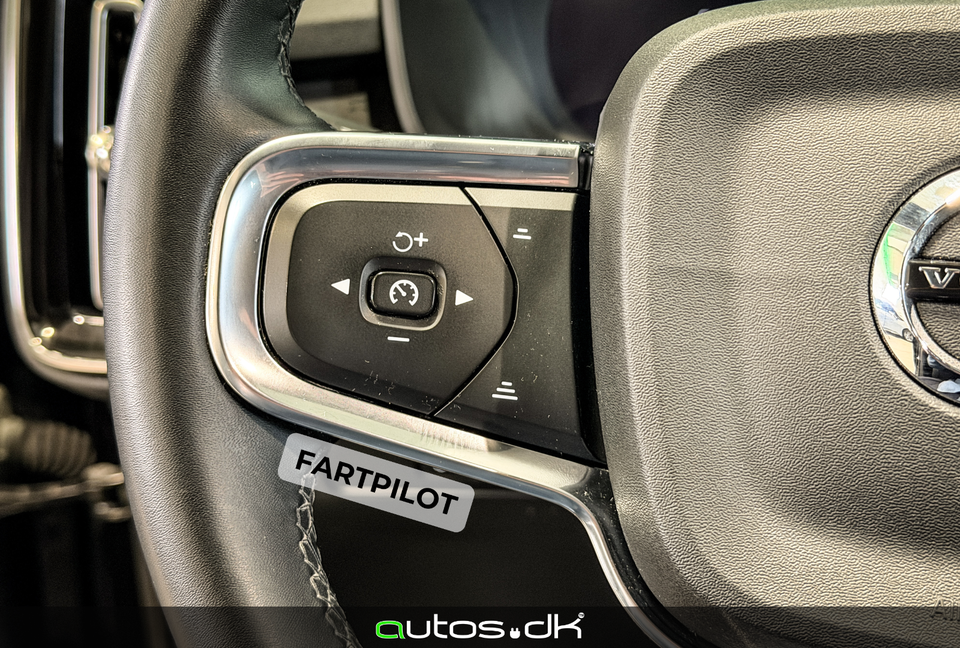 Volvo XC40 P6 ReCharge Core 5d