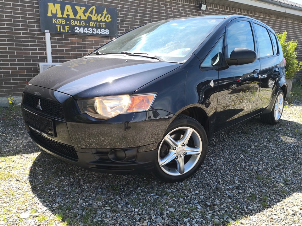 Mitsubishi Colt 1,3 Invite 5d