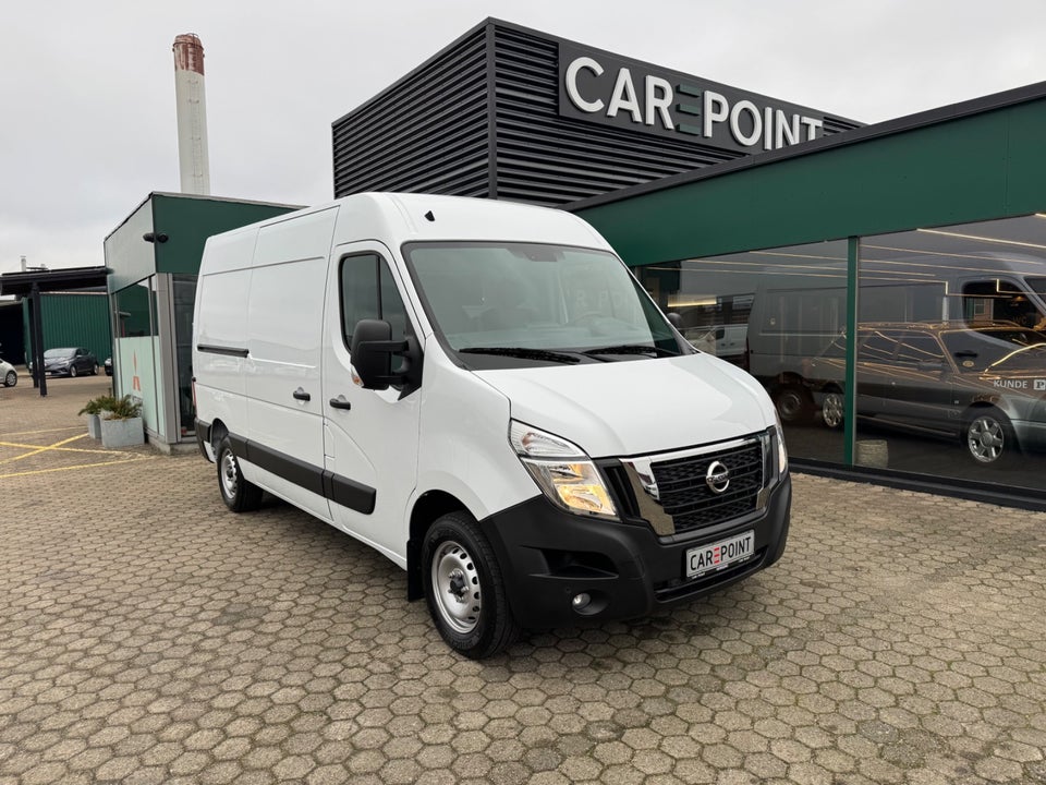 Nissan Interstar 2,0 dCi 150 L2H2 N-Connecta Van