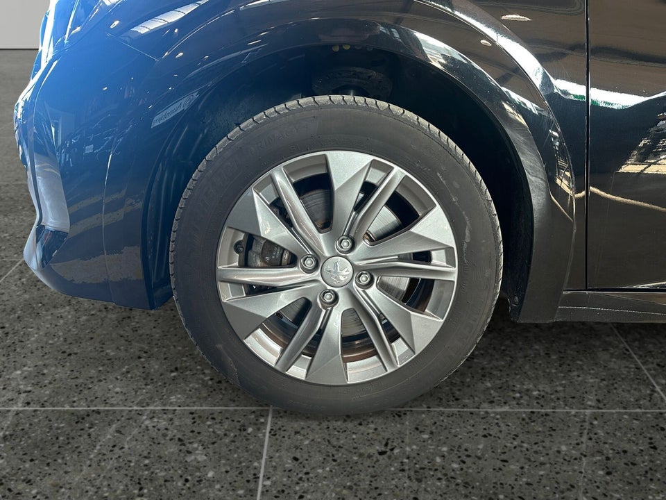 Peugeot e-208 50 Allure 5d