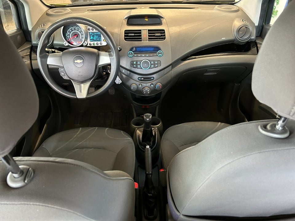 Chevrolet Spark 1,0 LS 5d