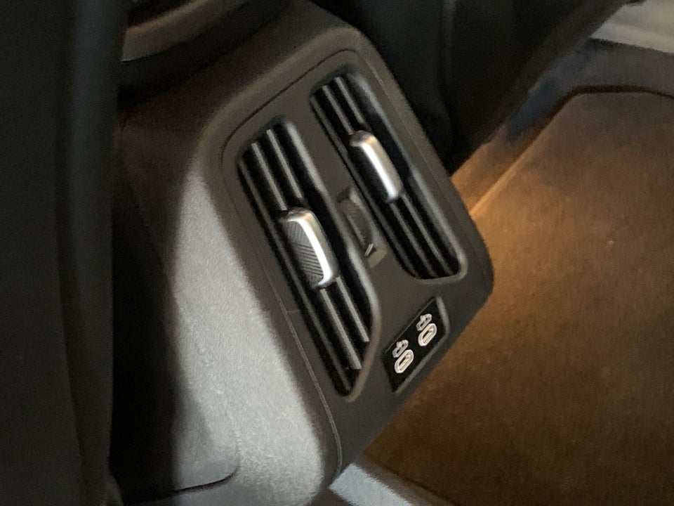 BMW iX1 eDrive20 M-Sport 5d