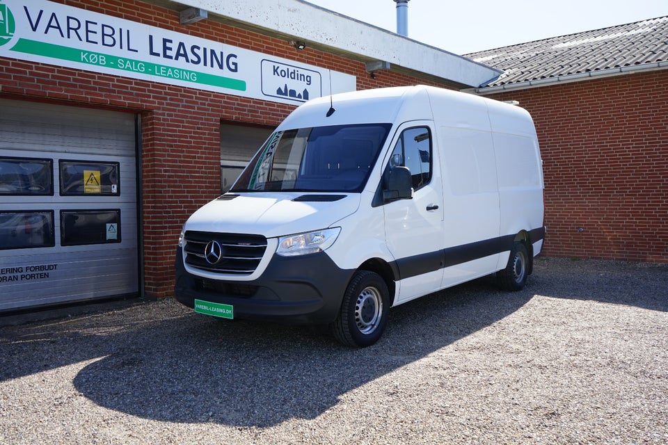Mercedes Sprinter 317 2,0 CDi A2 Kassevogn aut. RWD