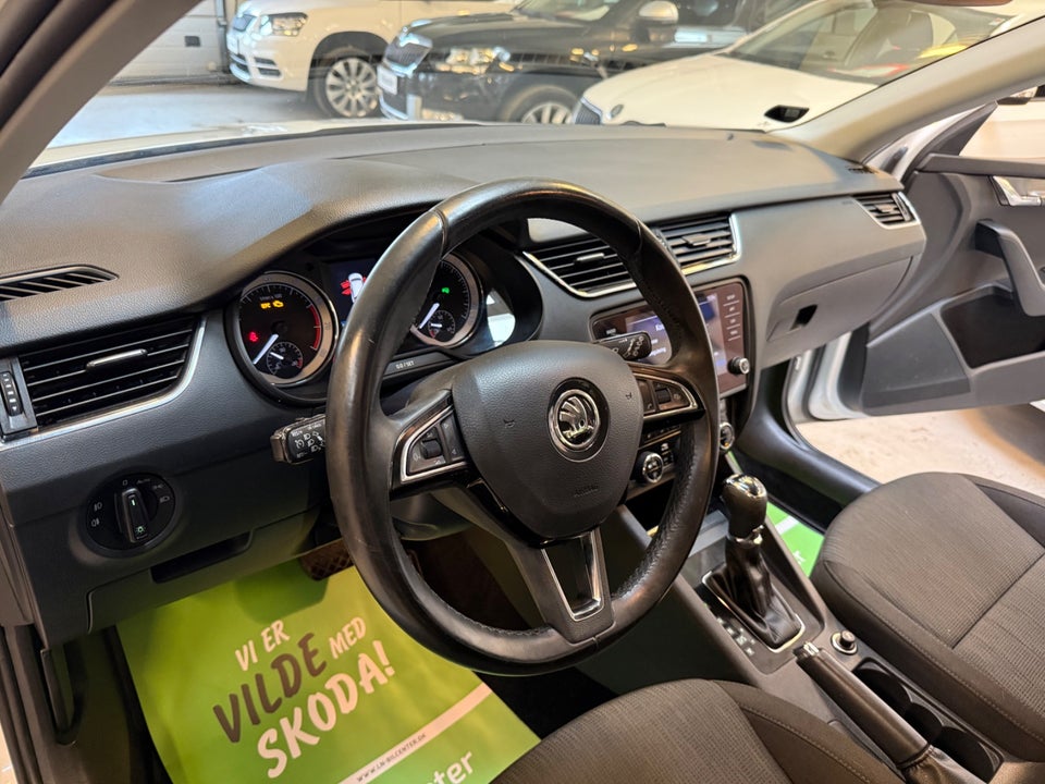 Skoda Octavia 1,8 TSi 180 Style Combi DSG 5d