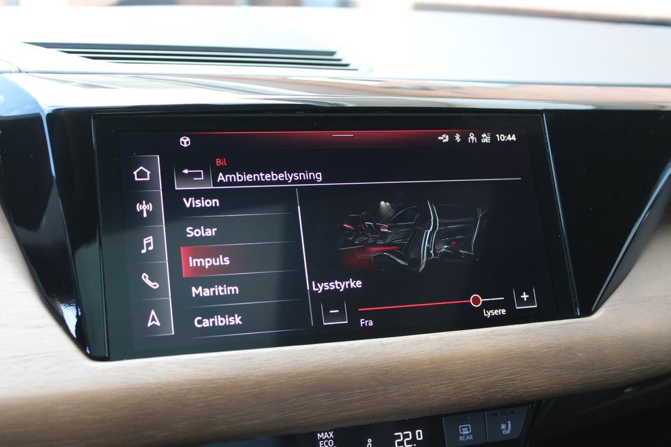 Audi RS e-tron GT quattro 4d