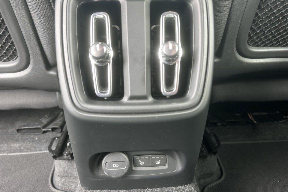 Volvo EX40 Extended Range Core 5d