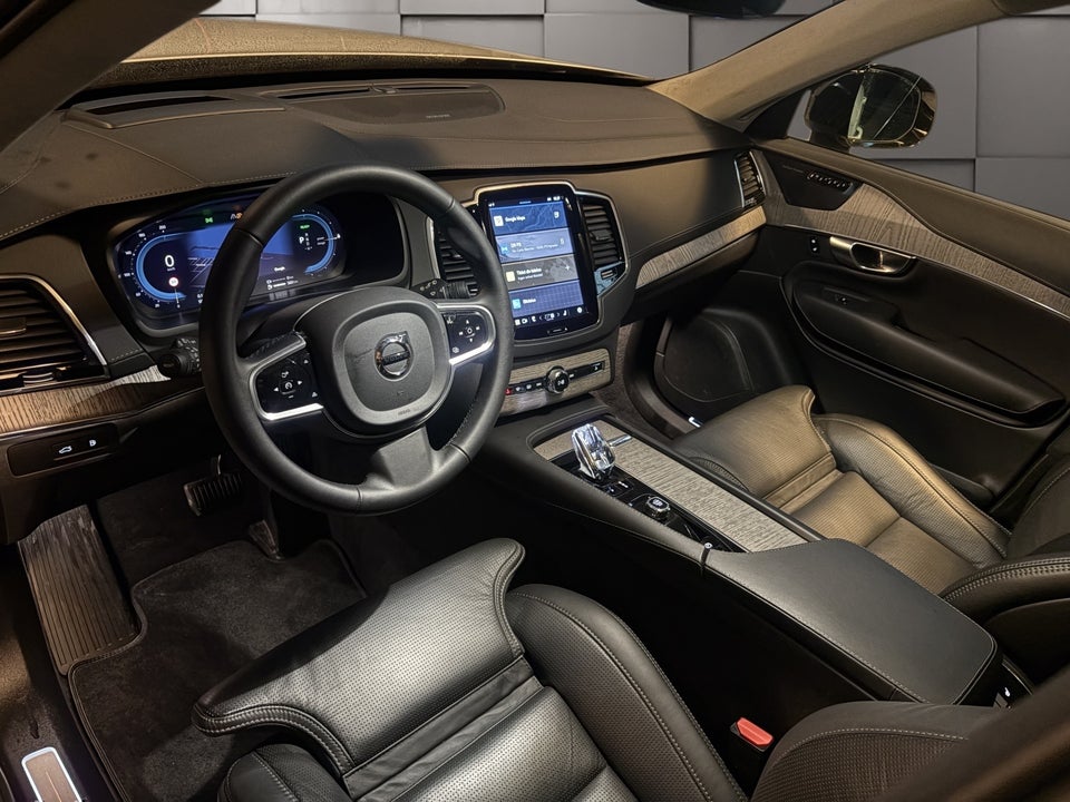Volvo XC90 2,0 T8 ReCharge Ultimate Dark aut. AWD 7prs 5d