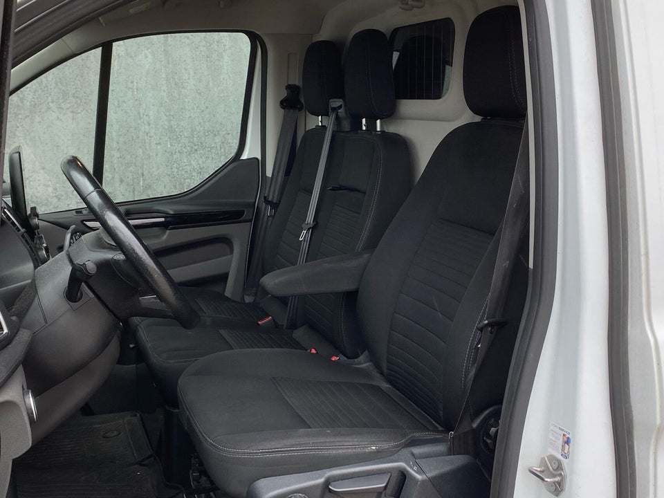 Ford Transit Custom 300 L2 2,0 TDCi 170 Limited aut.