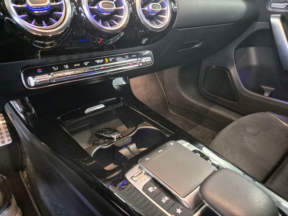 Mercedes A200 d 2,0 AMG Line aut. 5d