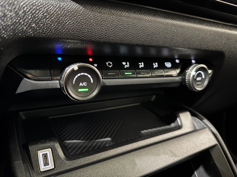 Citroën C4 1,2 PureTech 100 Live 5d