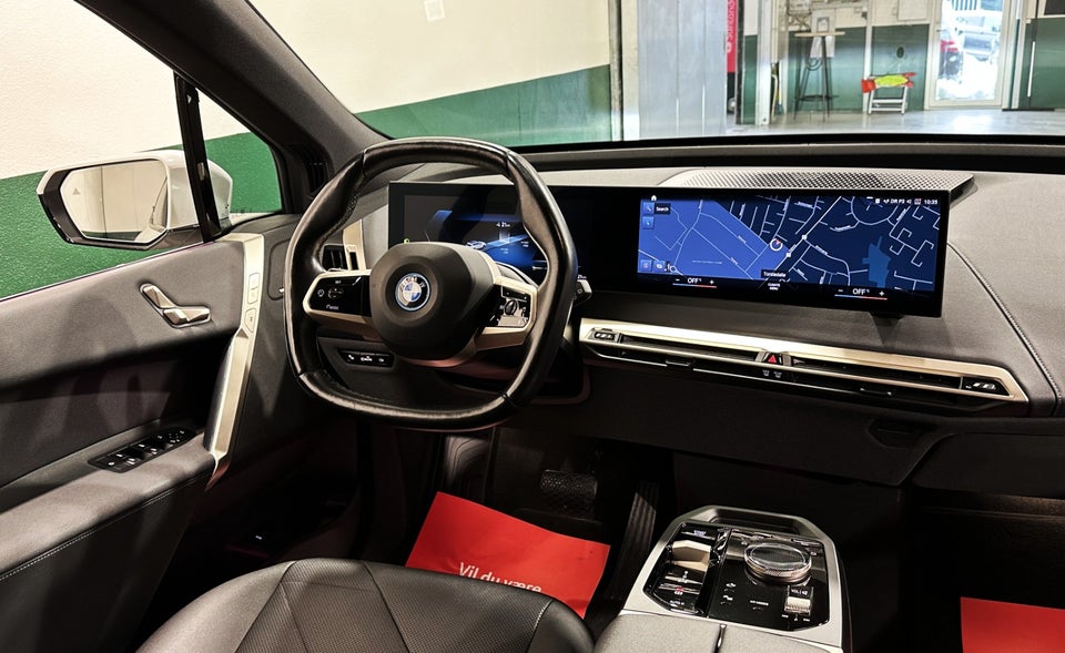 BMW iX xDrive40 Sport 5d