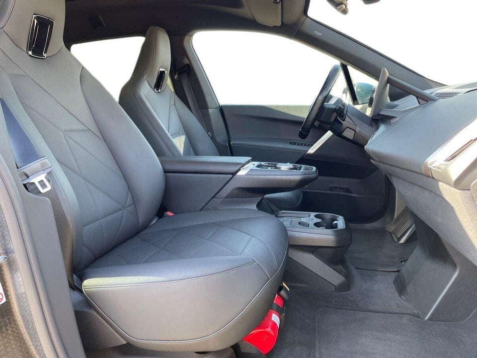 BMW iX xDrive40 Supercharged Sport 5d