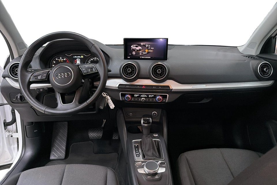 Audi Q2 35 TFSi Prestige S-tr. 5d