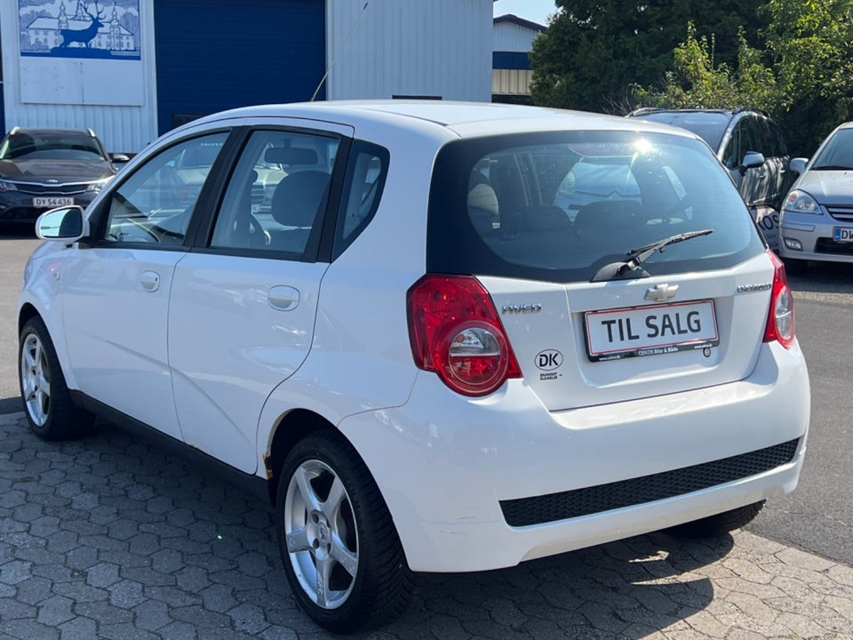 Chevrolet Aveo 1,2 LS 5d