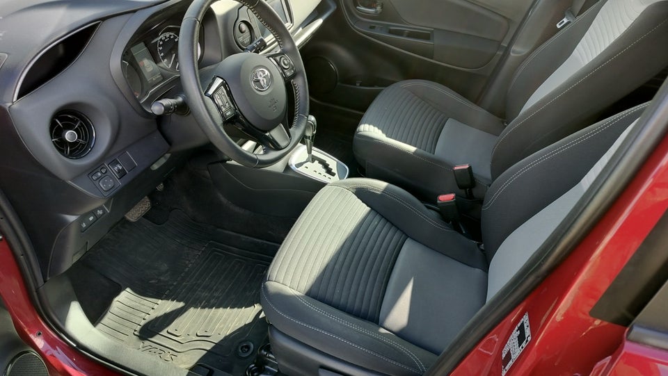 Toyota Yaris 1,5 Hybrid H3 Limited e-CVT 5d