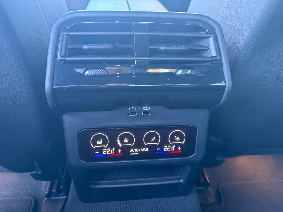 BMW i5 eDrive40 Fully Charged M-Sport 4d