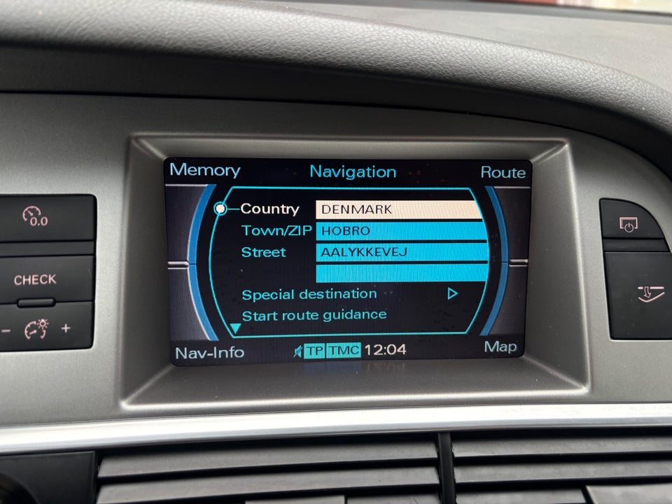 Audi A6 2,4 V6 Multitr. 4d