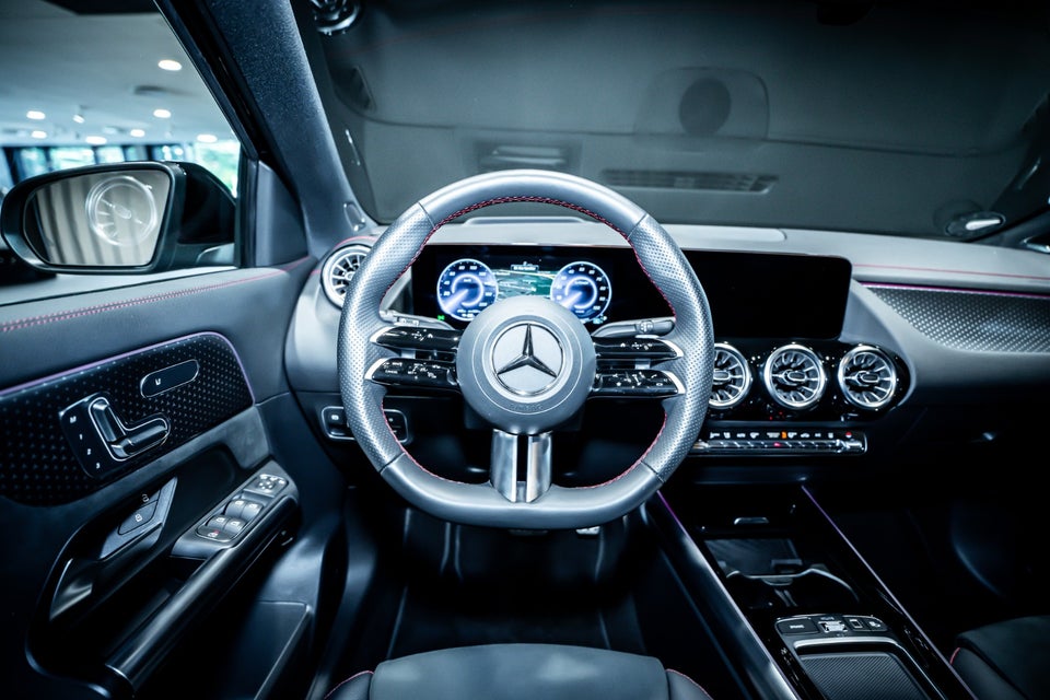 Mercedes EQA250+ AMG Premium 5d