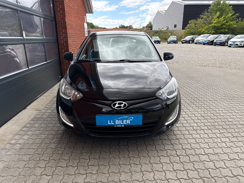 Hyundai i20 1,25 Classic XTR 5d