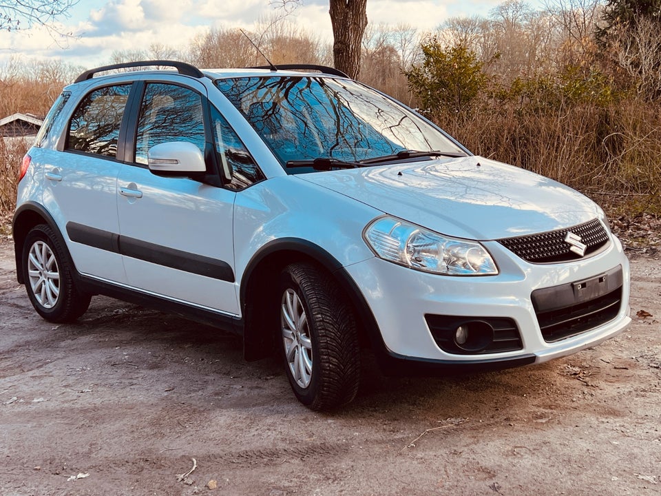 Suzuki SX4 1,6 CombiBack Exclusive 5d
