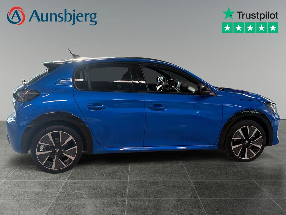 Peugeot e-208 50 GT Pack 5d