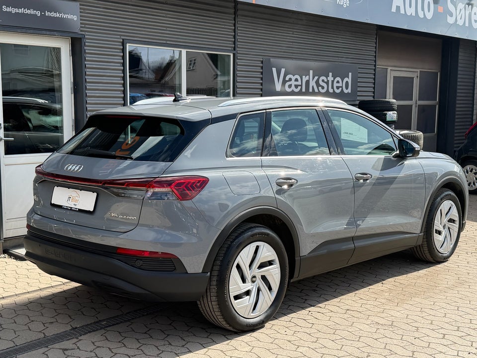 Audi Q4 e-tron 35  5d