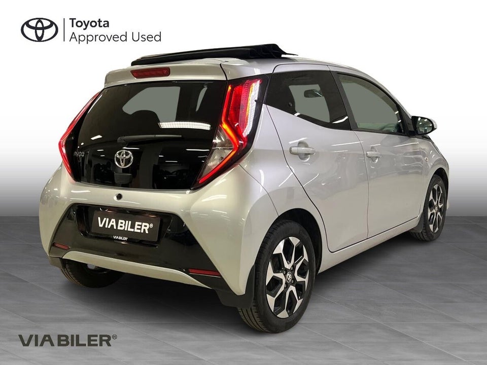 Toyota Aygo 1,0 VVT-i x-sky 5d