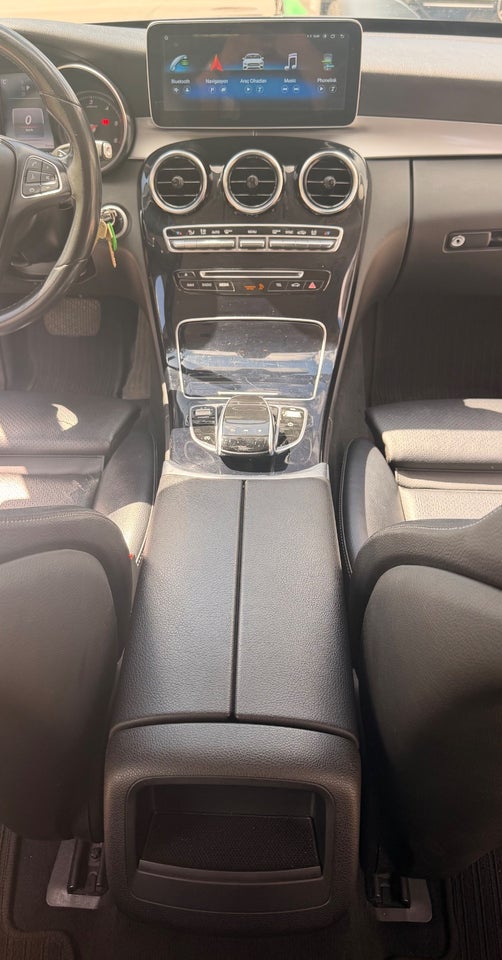 Mercedes C220 d 2,2 Avantgarde stc. aut. 5d