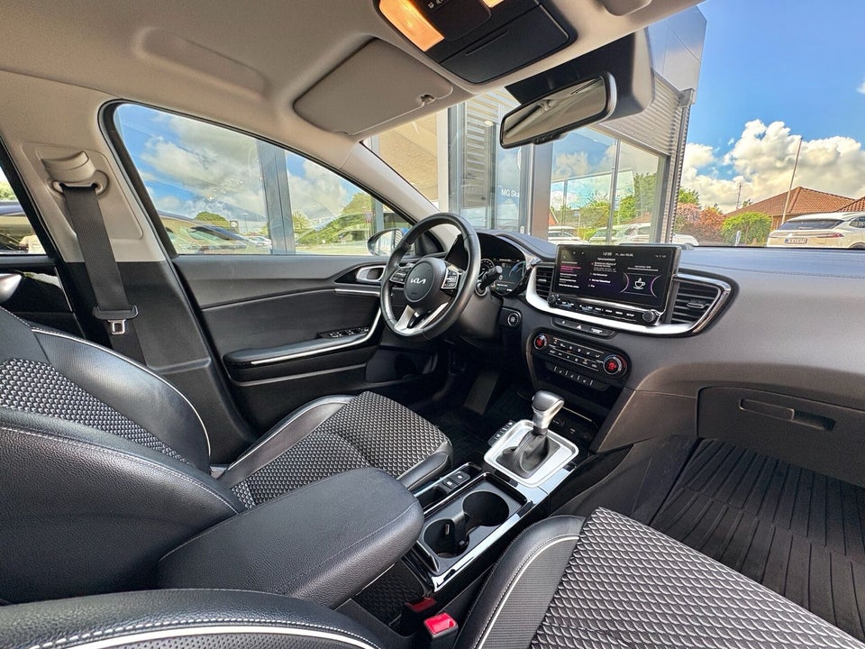 Kia XCeed 1,6 PHEV Prestige DCT 5d