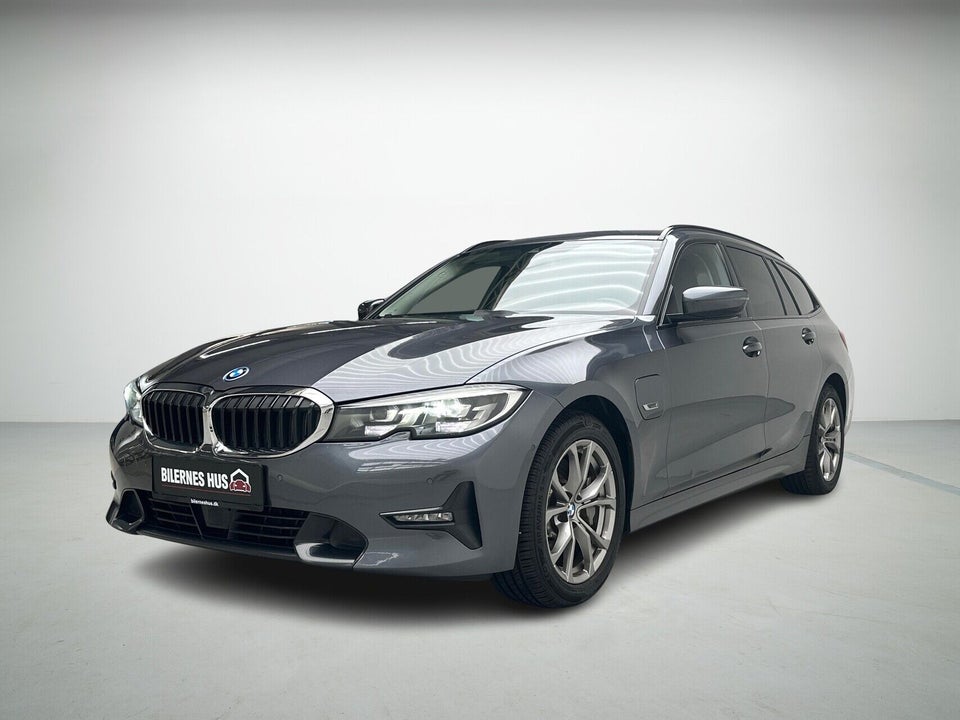 BMW 330e 2,0 Touring Sport Line aut. 5d