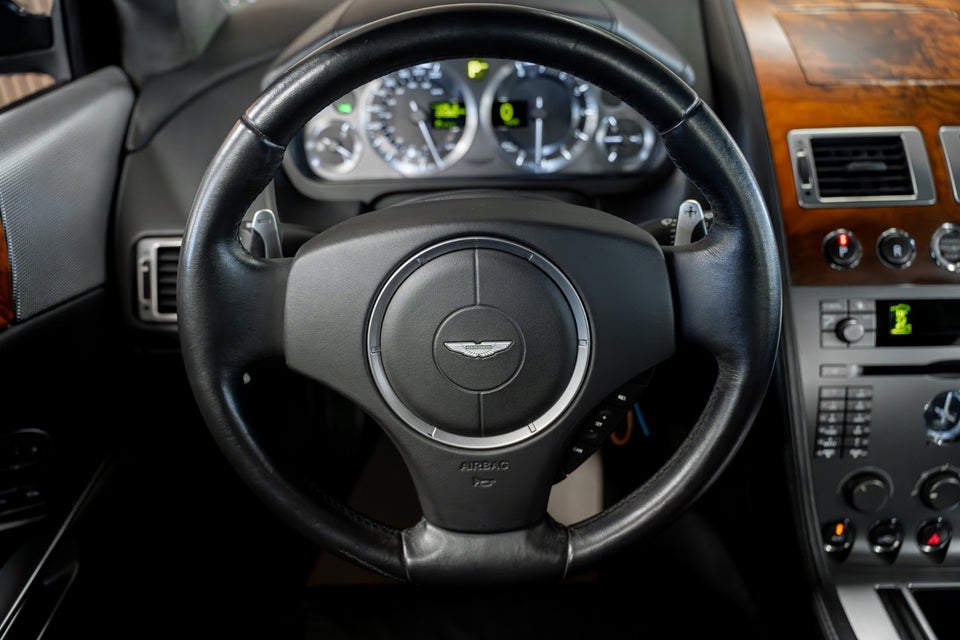 Aston Martin DB9 6,0 Coupé aut. 2d