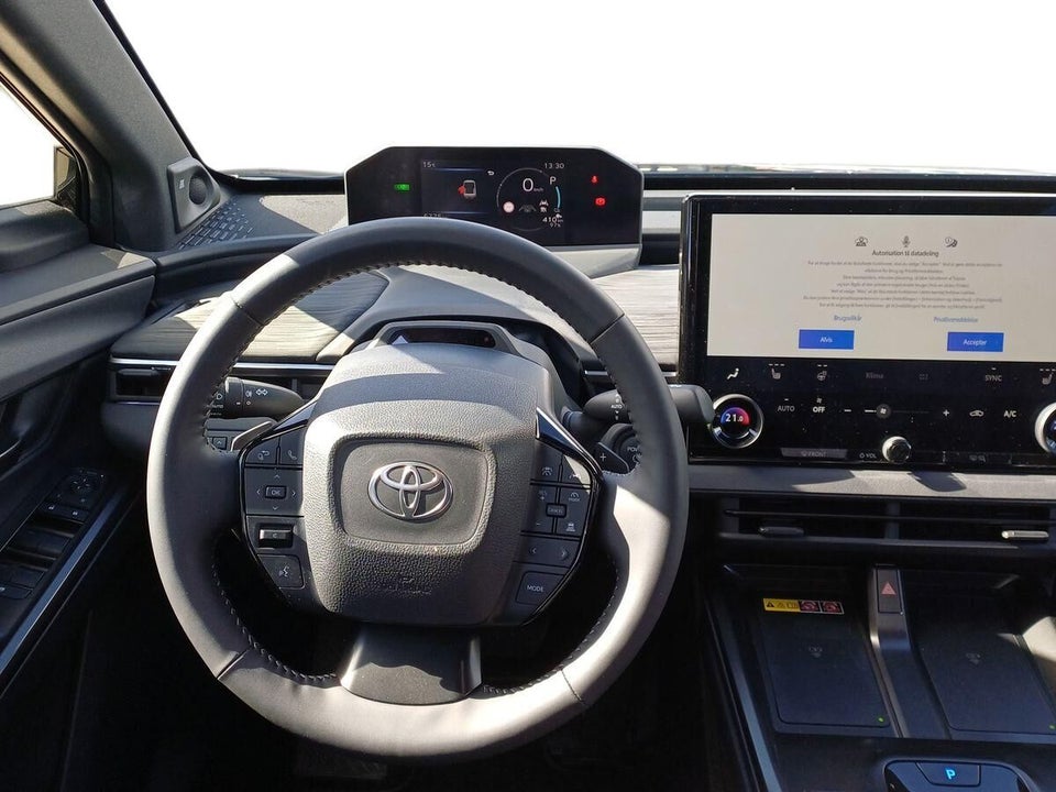 Toyota C-HR+ 77 Executive AWD 5d