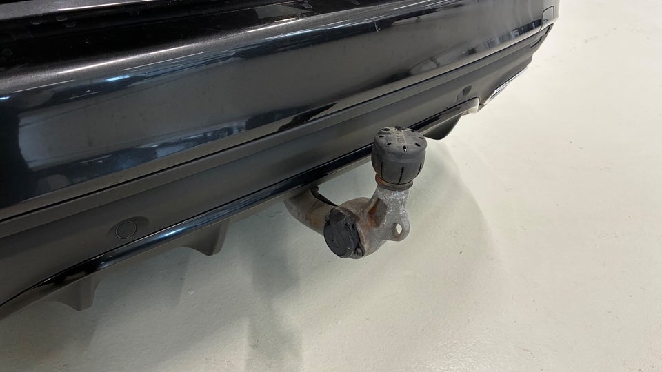 Mercedes C220 d 2,0 AMG Line Night Edition stc. aut. 5d