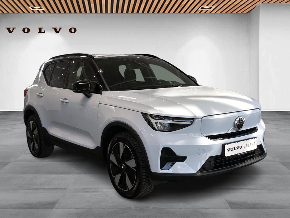 Volvo XC40 ReCharge Extended Range Plus 5d