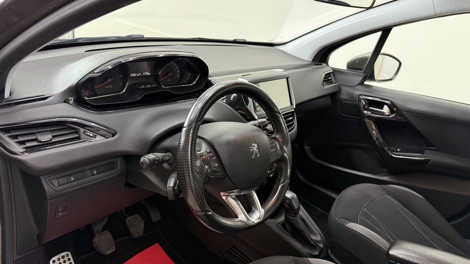 Peugeot 208 1,2 VTi 82 Active 5d