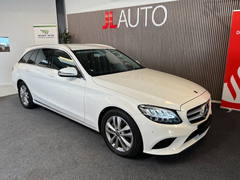 Mercedes C220 d 2,0 Avantgarde stc. aut. 5d