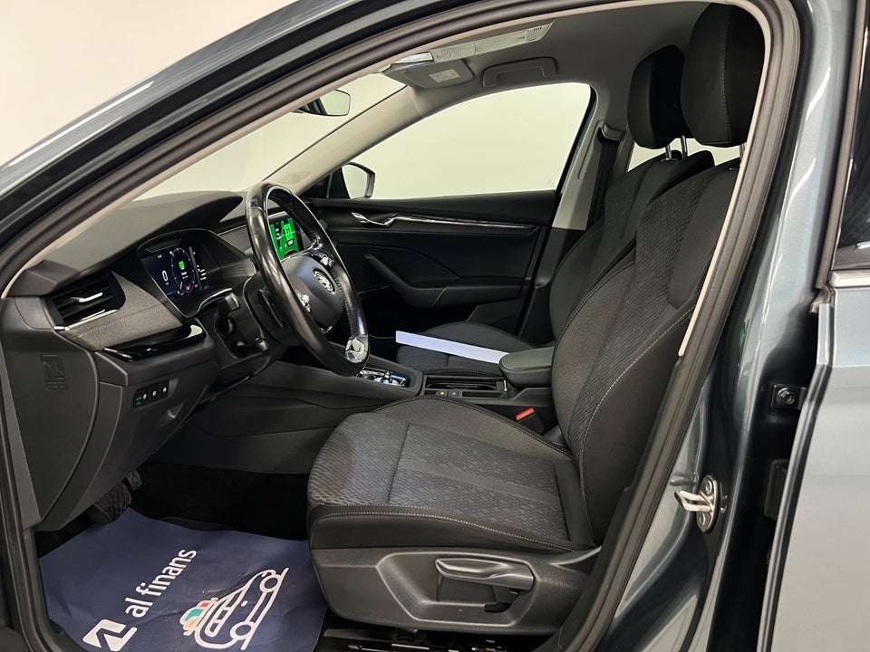 Skoda Octavia 1,0 eTSi 110 Ambition First Edition Combi DSG 5d