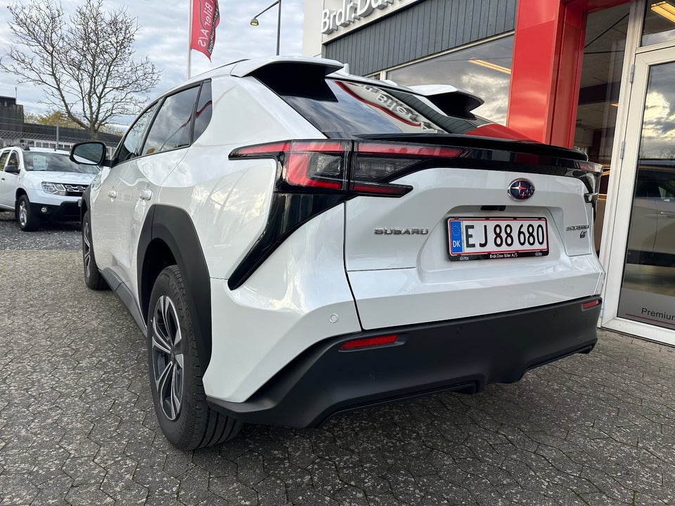 Subaru Solterra 71 Limited 5d