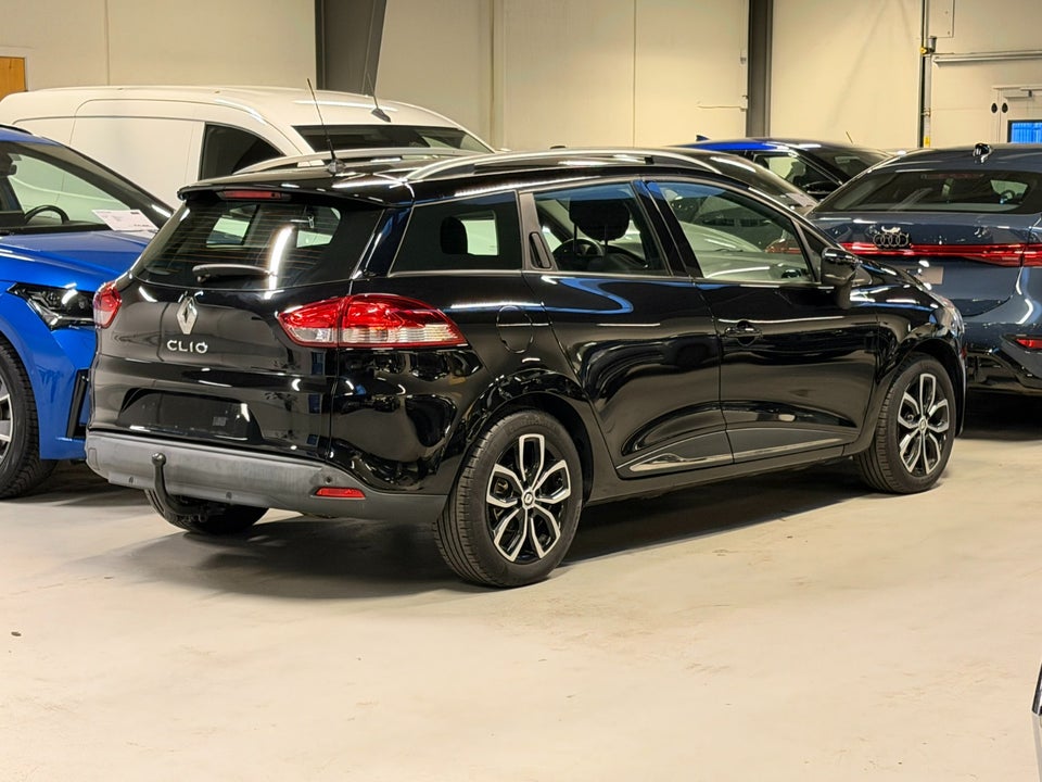 Renault Clio IV 0,9 TCe 90 Zen Sport Tourer 5d