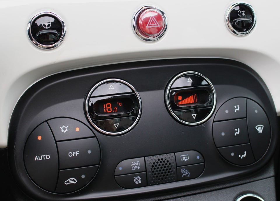 Fiat 500C 1,0 Hybrid Dolcevita 2d