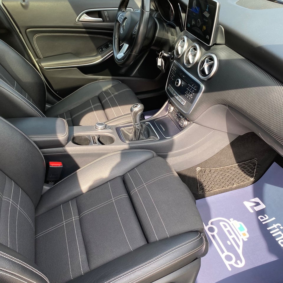 Mercedes A180 d 1,5 Urban 5d