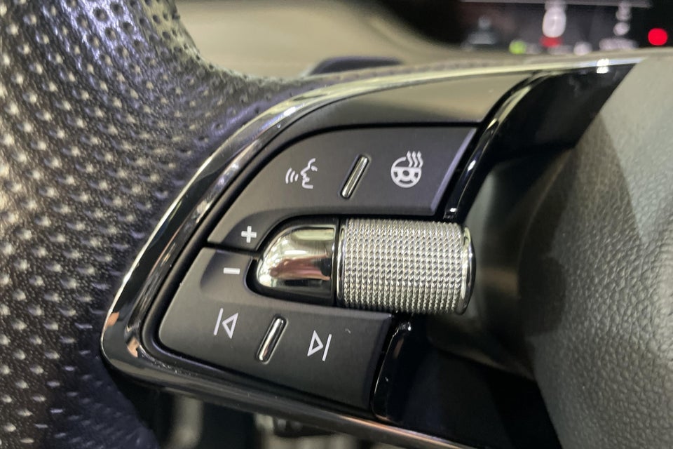 Skoda Enyaq 80 iV Plus Suite 5d