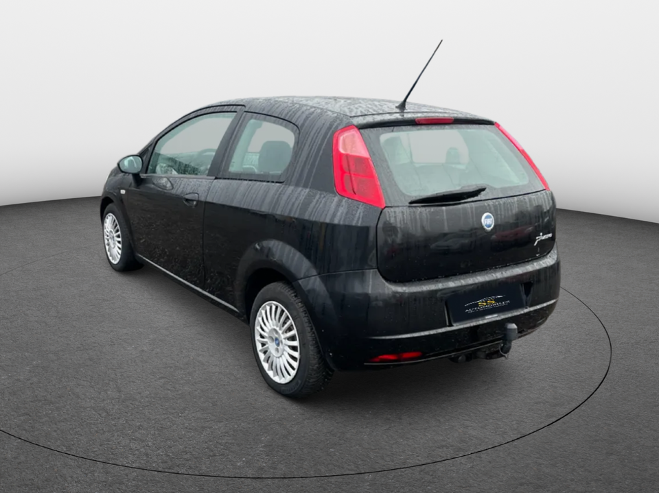 Fiat Punto 1,4 16V Dynamic 3d