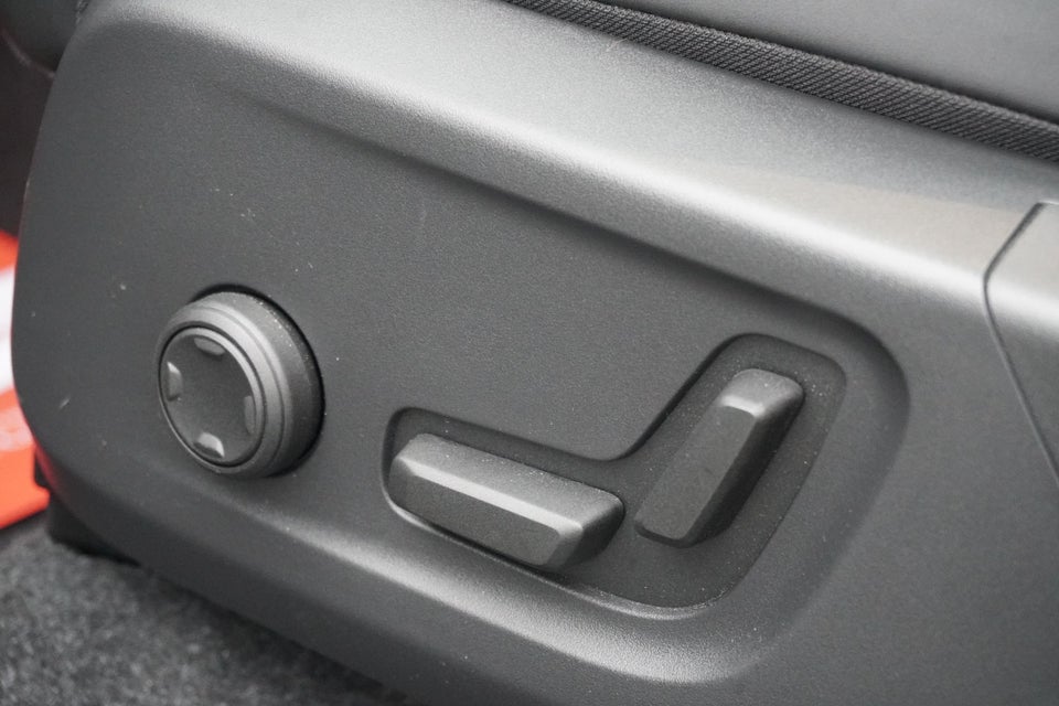 Volvo EX40 Extended Range Ultra 5d