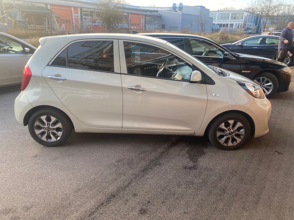 Kia Picanto 1,0 Attraction 5d