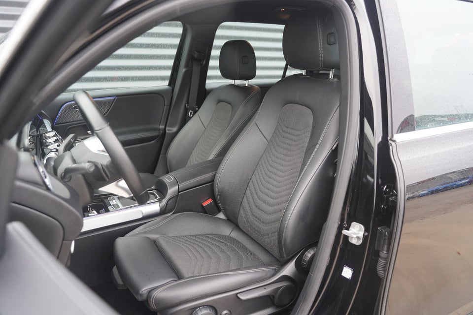 Mercedes EQB250+ Progressive 5d