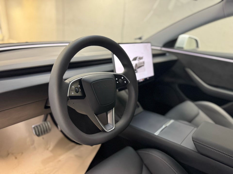 Tesla Model 3 Performance AWD 4d