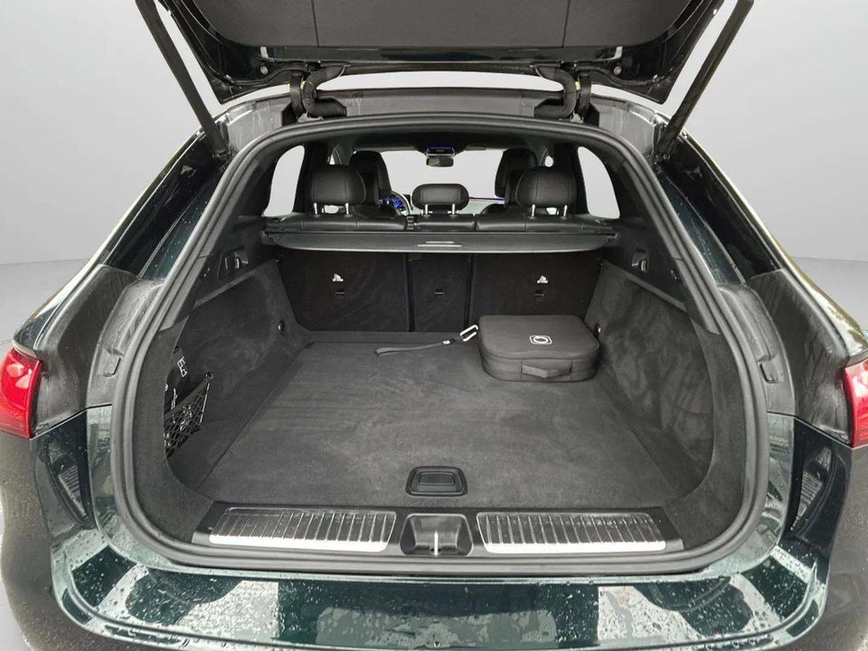 Mercedes EQE350 SUV Electric Art 4Matic 5d