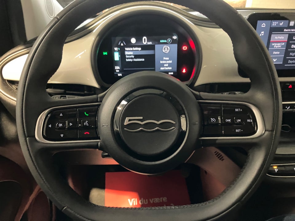 Fiat 500e 42 Icon 3d